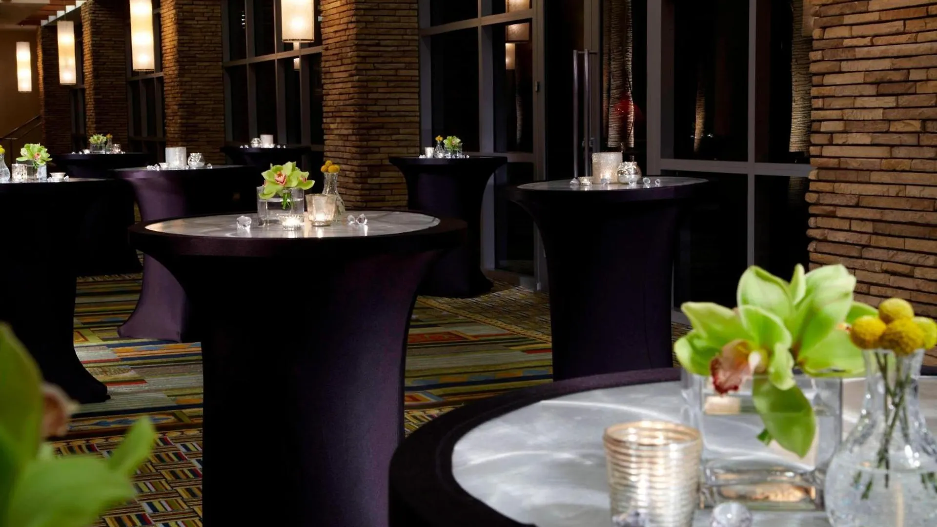 Renaissance Las Vegas Hotel 4*,