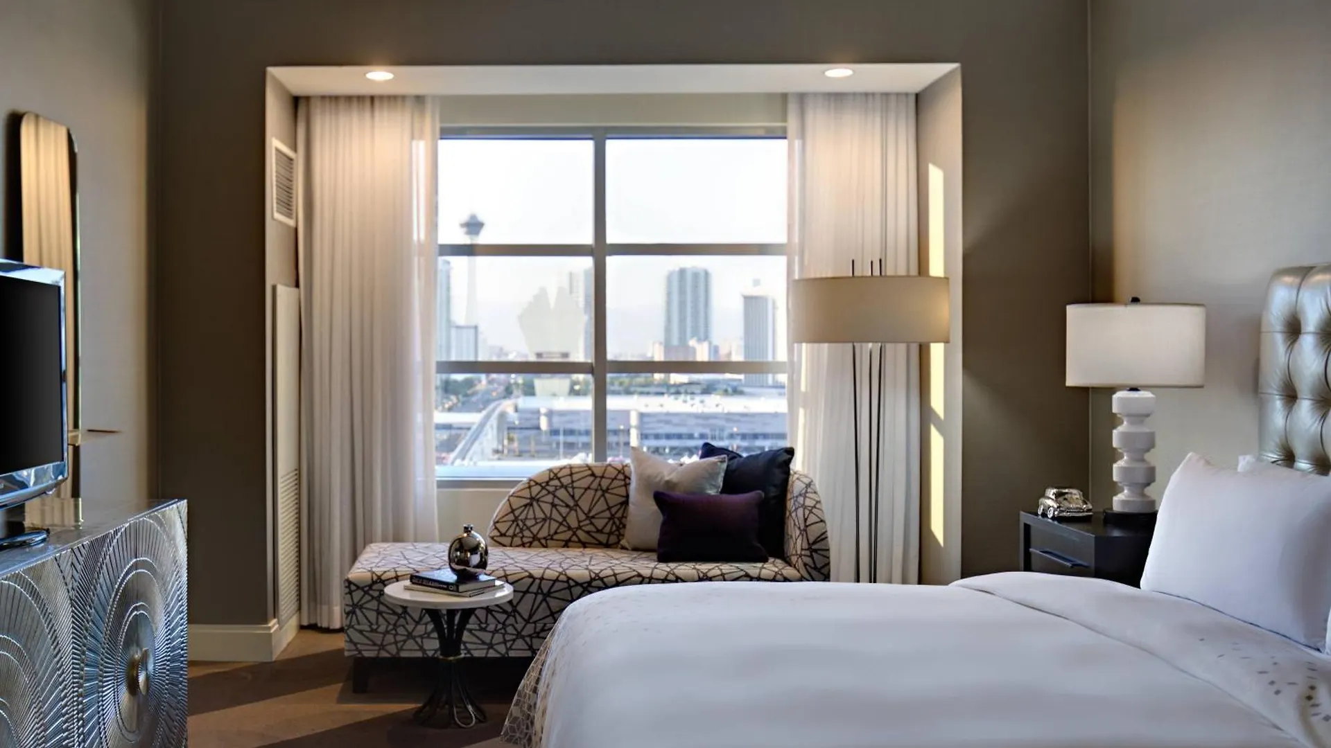 Renaissance Las Vegas Hotel 4*,  USA