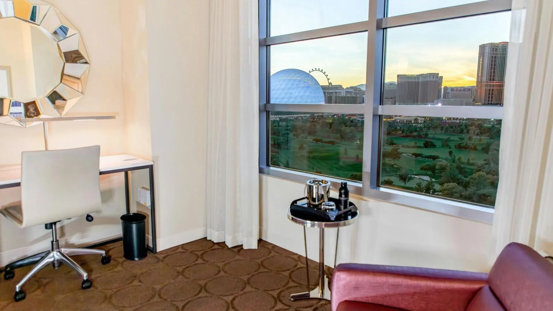 Renaissance Las Vegas Hotel